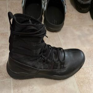 Nike military boots